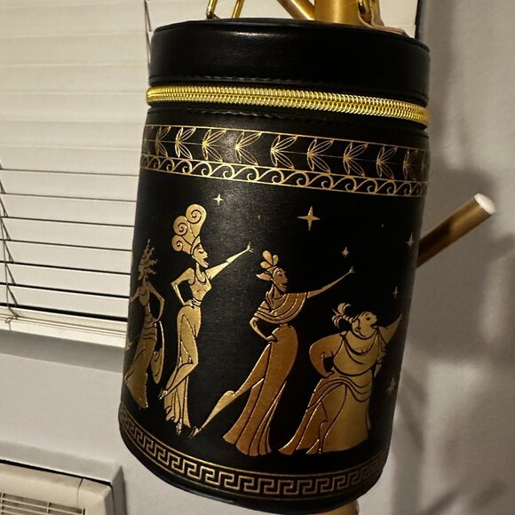 2022 Disney Parks Hercules 25th Anniversary Muses Bag - Picture 1 of 5